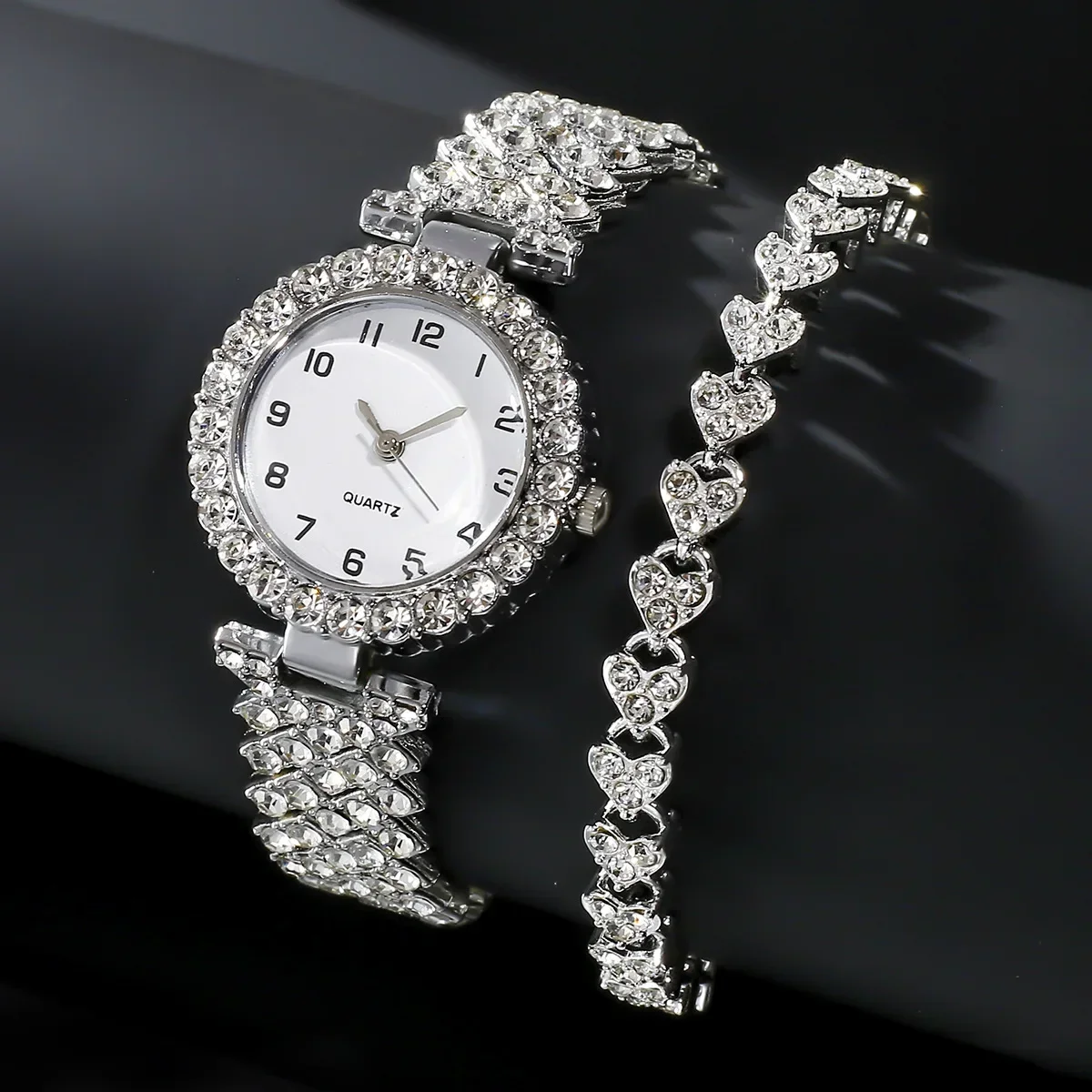Luxury Watch Deals - ชุดนาฬิกาข้อมือแฟชั่นหรูหราสำหรับผู้หญิง 1 ชิ้น/2 ชิ้น สายสีเงิน นาฬิกาควอตซ์